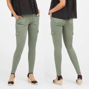 SPANX soft sage green Stretch Twill Ankle Cargo pants XS